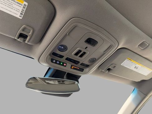 Used 2018 Cadillac CTS Luxury image 37