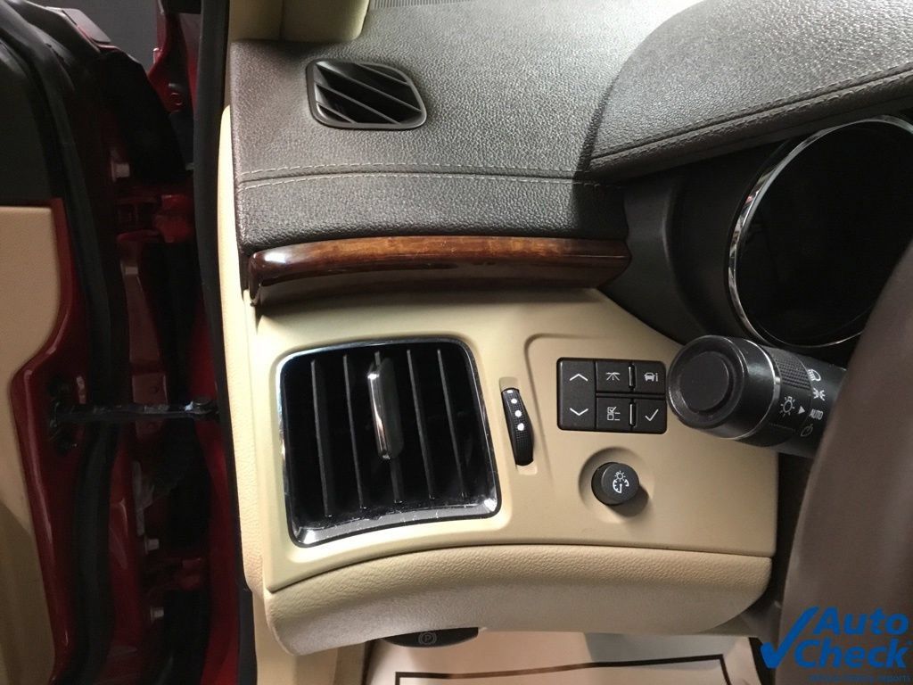 Used 2011 Cadillac CTS Luxury AWD/4WD image 22