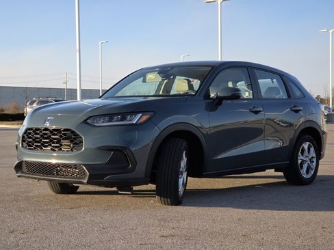 Used 2023 Honda HR-V LX image 12