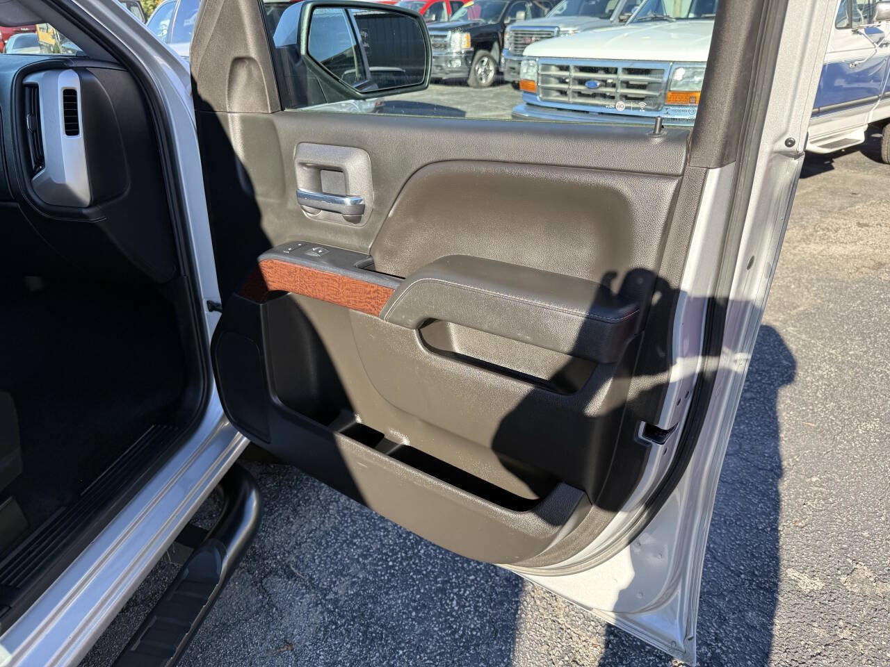 Used 2018 GMC Sierra 1500 SLE w/ SLE Value Package AWD/4WD image 25