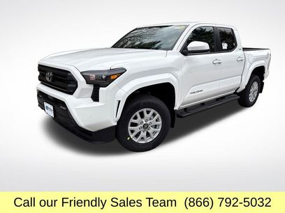 New 2025 Toyota Tacoma SR5