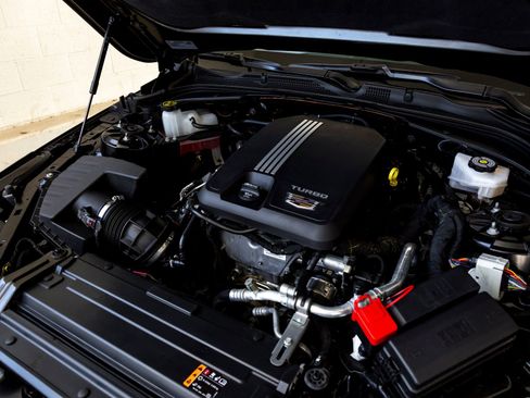 Used 2023 Cadillac CT4 Luxury w/ Sun And Sound Package image 33