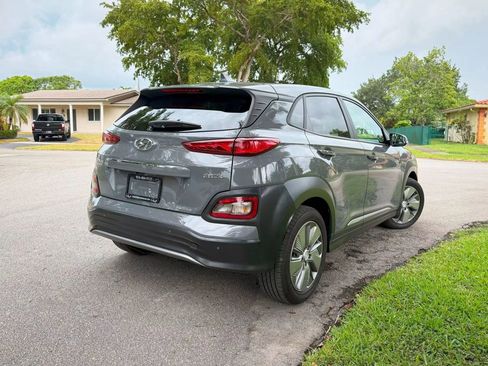 Used 2021 Hyundai Kona Ultimate w/ Cargo Package image 10