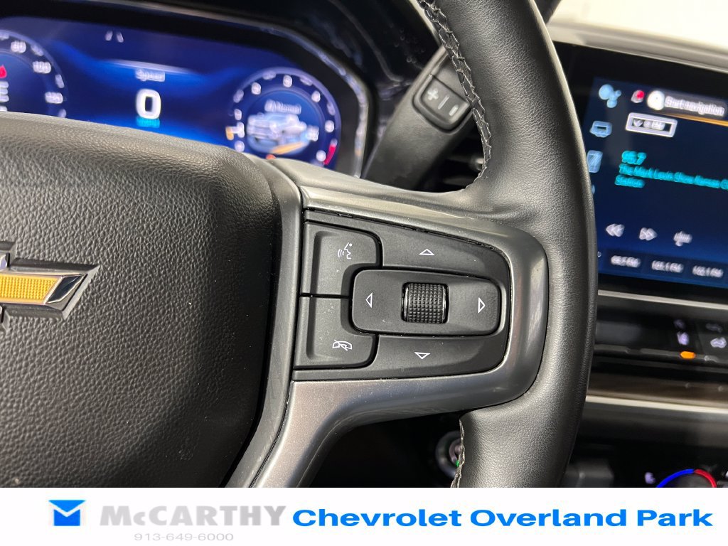 Used 2025 Chevrolet Silverado 2500 LT w/ Convenience Package AWD/4WD image 16