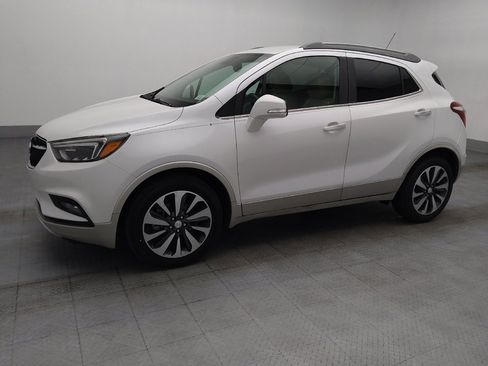 Used 2017 Buick Encore Essence FWD image 2