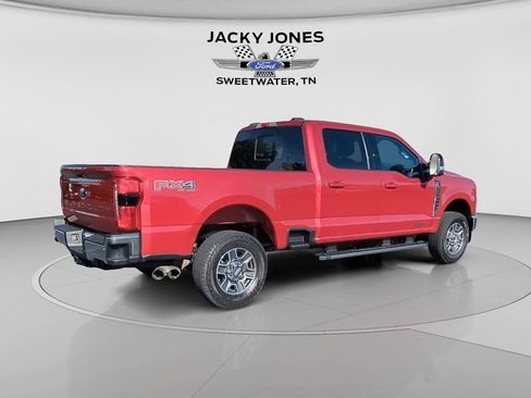 Used 2024 Ford F250 Lariat w/ FX4 Off-Road Package AWD/4WD image 8
