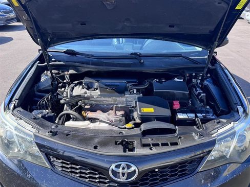 Used 2012 Toyota Camry SE FWD image 21