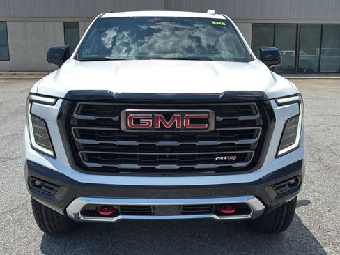 New 2026 GMC Yukon AT4 Ultimate w/ LPO, Floor Liner Package AWD/4WD image 2