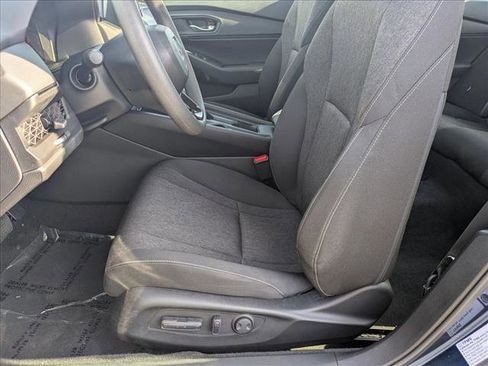 Used 2025 Honda Accord SE image 16