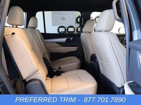 New 2026 Buick Enclave Preferred w/ Power Package FWD image 22
