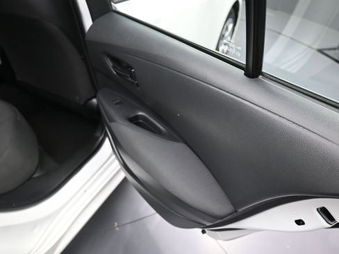 Used 2023 Toyota Corolla LE image 24