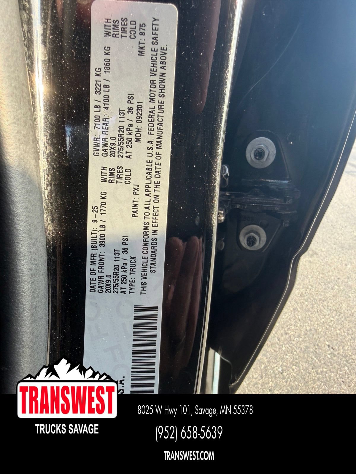 Used 2026 RAM 1500 Laramie AWD/4WD image 28