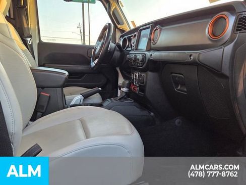 Used 2021 Jeep Gladiator Mojave image 13
