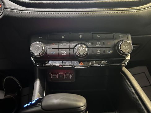 Used 2022 Dodge Durango GT AWD/4WD image 46