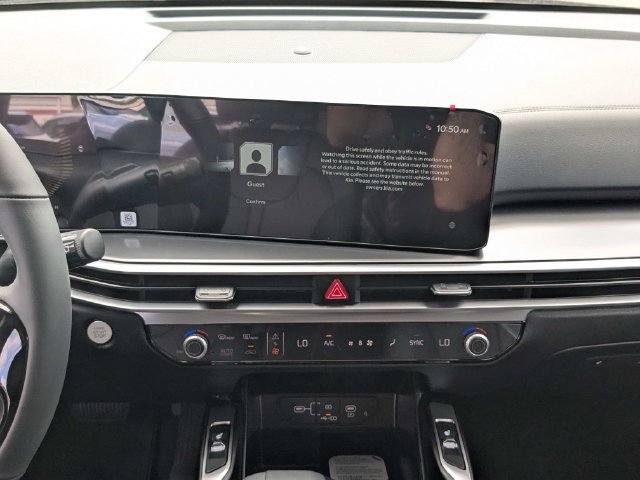 New 2026 Kia Sorento S FWD image 18