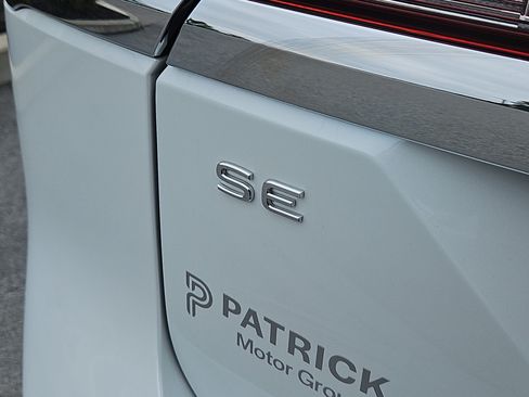 Certified 2026 Volkswagen Atlas SE AWD/4WD image 6