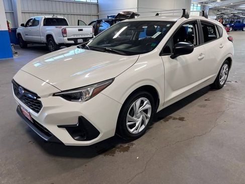 Used 2025 Subaru Impreza 2.0i image 7