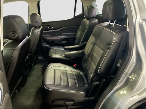 Used 2023 GMC Acadia Denali w/ Denali Technology Package image 26