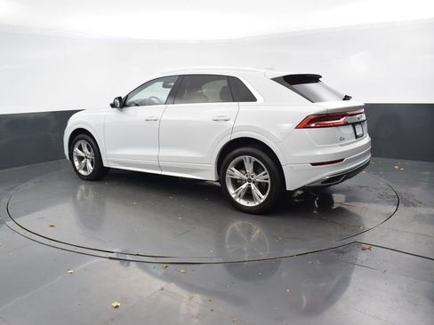 Used 2023 Audi Q8 Premium Plus image 4