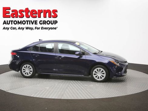 Used 2022 Toyota Corolla LE FWD image 45