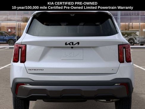 Certified 2025 Kia Sorento SX Prestige AWD/4WD image 13