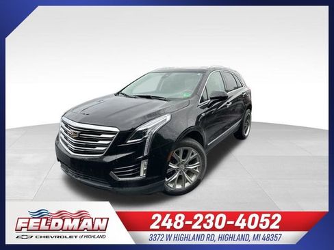 Used 2017 Cadillac XT5 Premium Luxury FWD image 1
