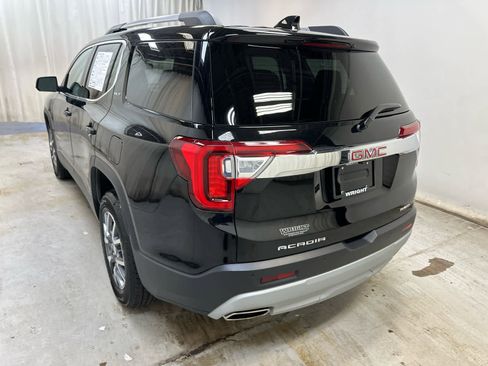 Used 2023 GMC Acadia SLT w/ Preferred Package AWD/4WD image 2