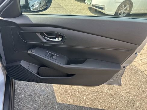 Used 2023 Honda Accord LX image 33