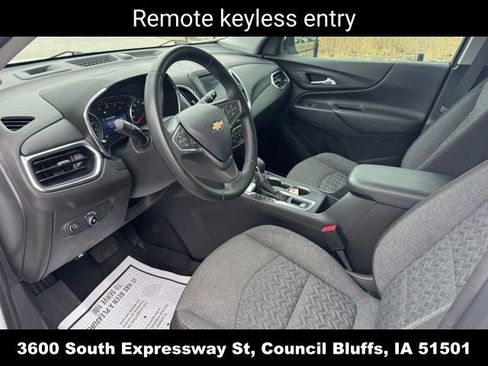 Used 2023 Chevrolet Equinox LT AWD/4WD image 21