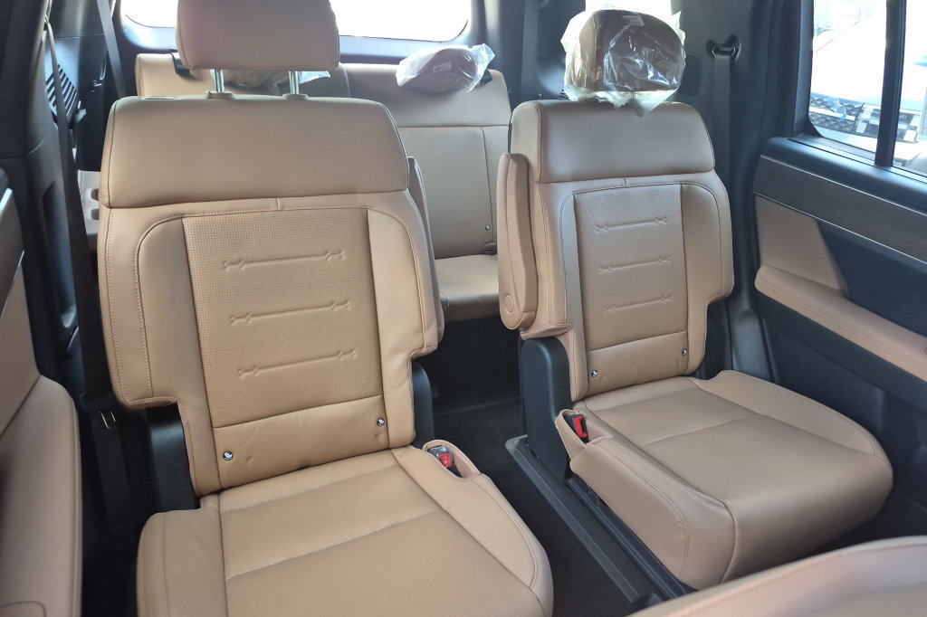 New 2027 Hyundai Santa Fe Limited FWD image 26