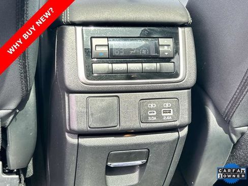 Used 2025 Subaru Ascent Onyx Edition w/ Popular Package #2 AWD/4WD image 18
