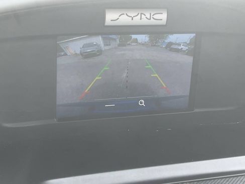 Used 2018 Ford Escape SE image 24