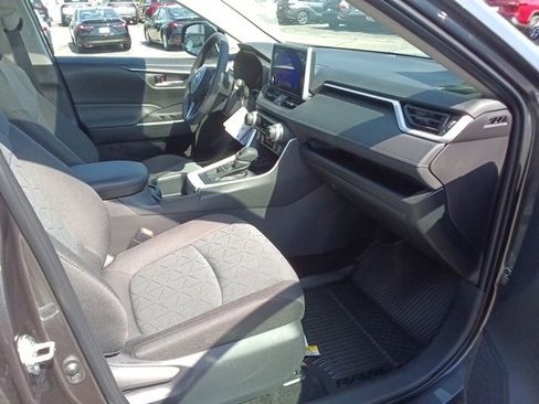 New 2025 Toyota RAV4 XLE image 8