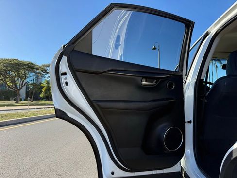 Used 2015 Lexus NX 300h 300h image 15