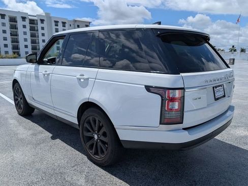 Used 2017 Land Rover Range Rover HSE image 5