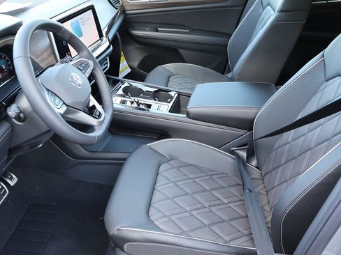 New 2026 Volkswagen Atlas SEL Premium R-Line AWD/4WD image 9