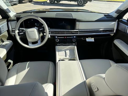 Certified 2025 Hyundai Santa Fe Calligraphy image 25