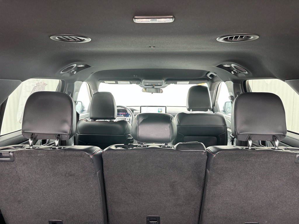 Certified 2025 Ford Explorer ST-Line w/ ST-Line Street Pack AWD/4WD image 26