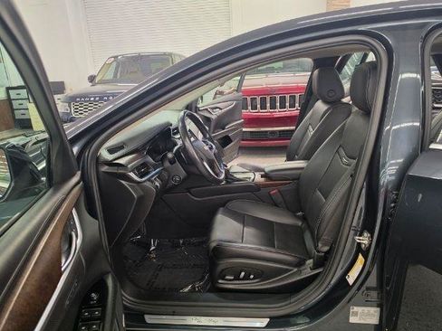 Used 2019 Cadillac XTS Luxury w/ Driver Awareness Package AWD/4WD image 8