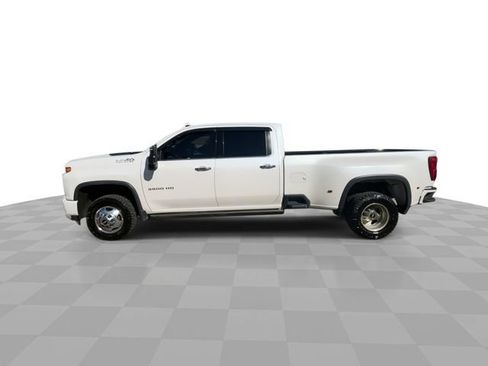 Used 2022 Chevrolet Silverado 3500 High Country w/ Technology Package image 5