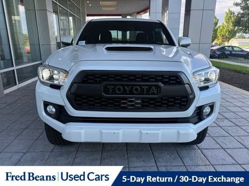 Used 2022 Toyota Tacoma TRD Sport w/ Technology Package AWD/4WD image 20