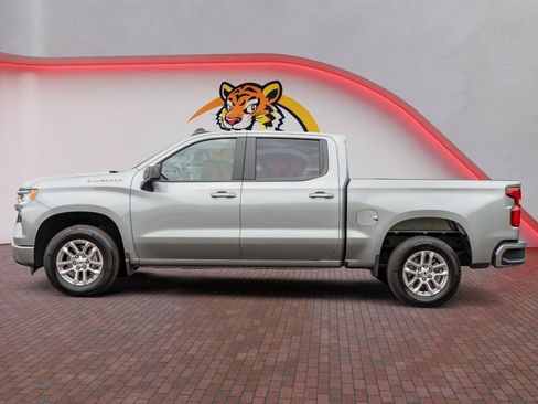 Used 2026 Chevrolet Silverado 1500 RST RWD image 9