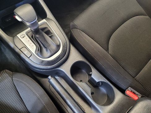 Used 2021 Kia Forte LXS FWD image 26