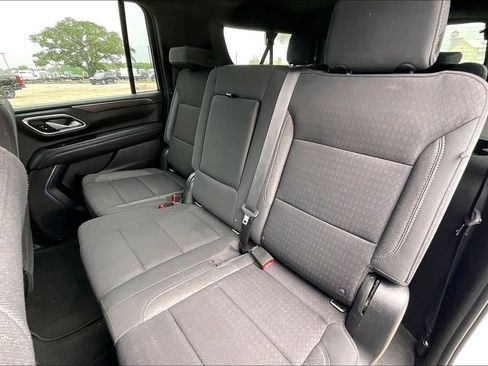 Used 2021 Chevrolet Suburban LS AWD/4WD image 19