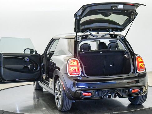 Used 2020 MINI Cooper S FWD image 27