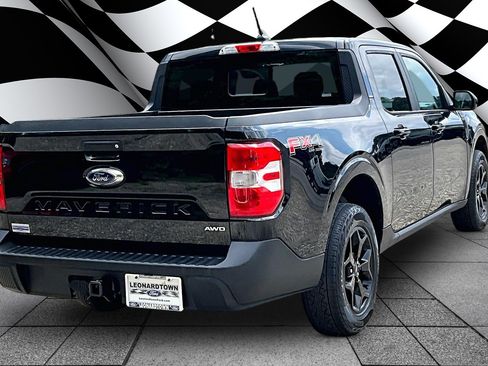 Certified 2023 Ford Maverick Lariat w/ Lariat Luxury Package AWD/4WD image 2