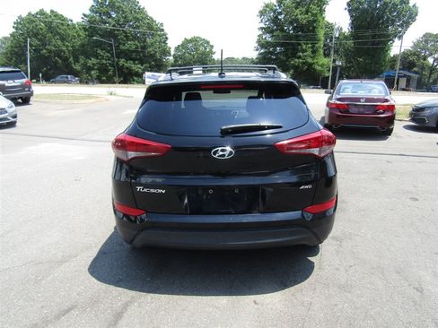 Used 2016 Hyundai Tucson SE w/ Option Group 12 AWD/4WD image 6