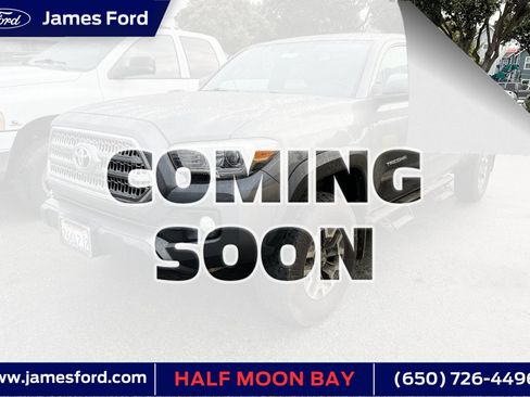 Used 2017 Toyota Tacoma TRD Off-Road w/ Tow Package image 1