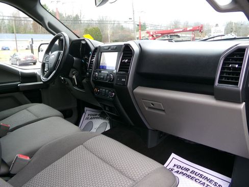 Used 2020 Ford F150 XLT w/ Equipment Group 302A Luxury AWD/4WD image 20