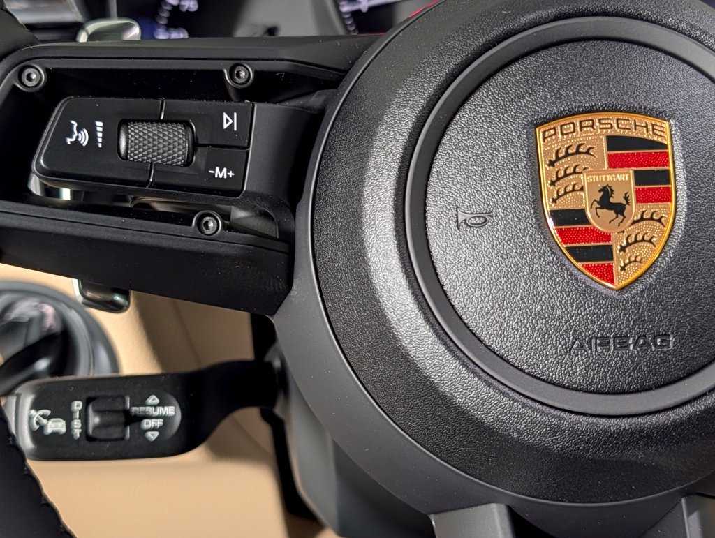 New 2026 Porsche Macan AWD/4WD image 37